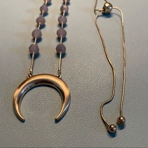 Half-crescent moon long necklace (adjustable)